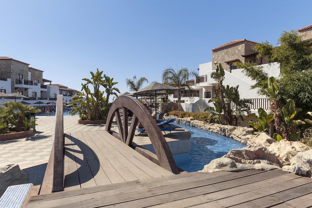 Costa Lindia Beach Лардос Экстерьер фото